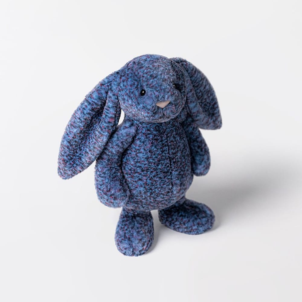 Doudou lapin de luxe Hopscone  – Jellycat - Vue de face sur fond blanc