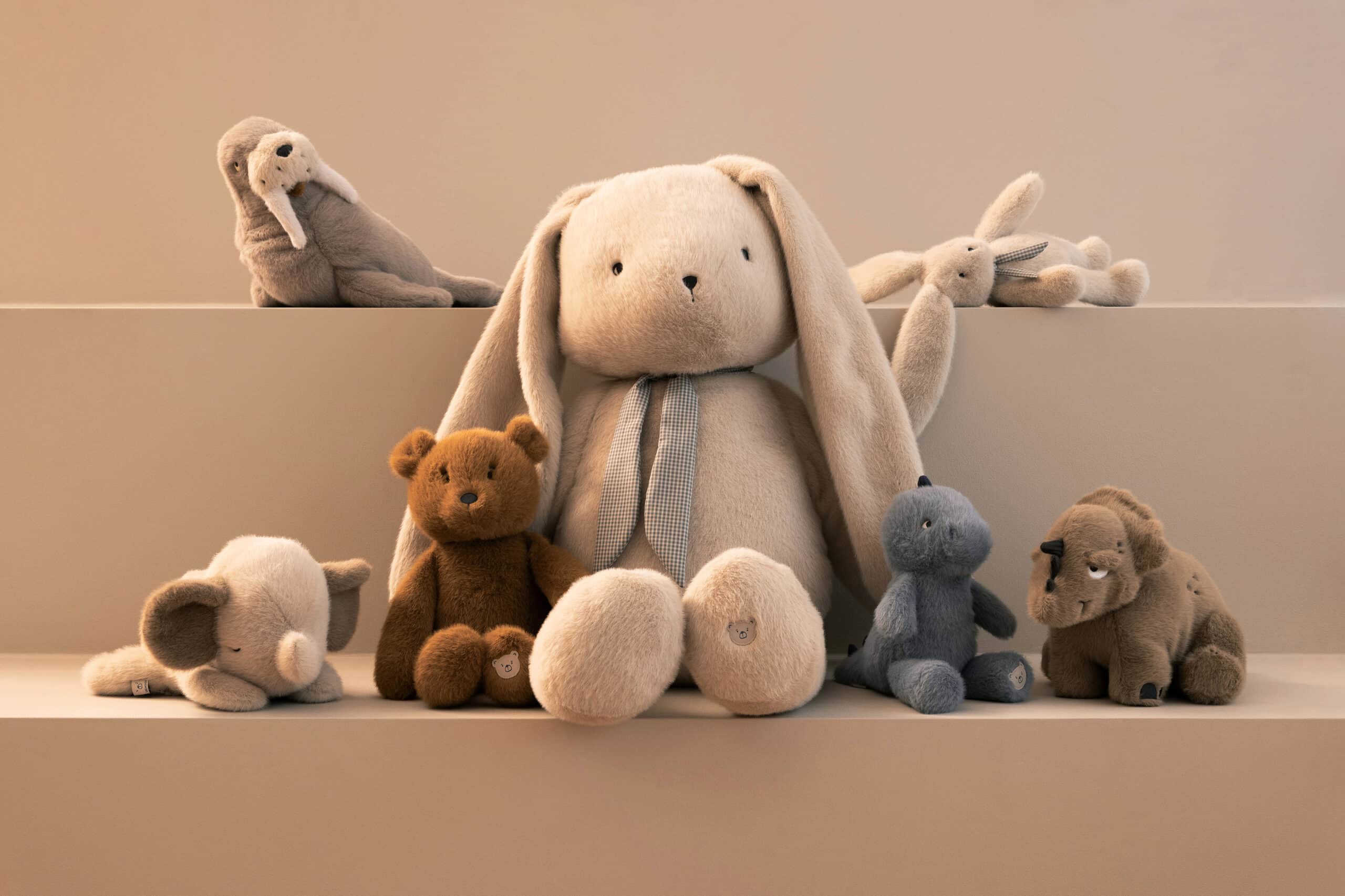 Peluche Bernis – Lapin - Gris – Liewood - Ambiance