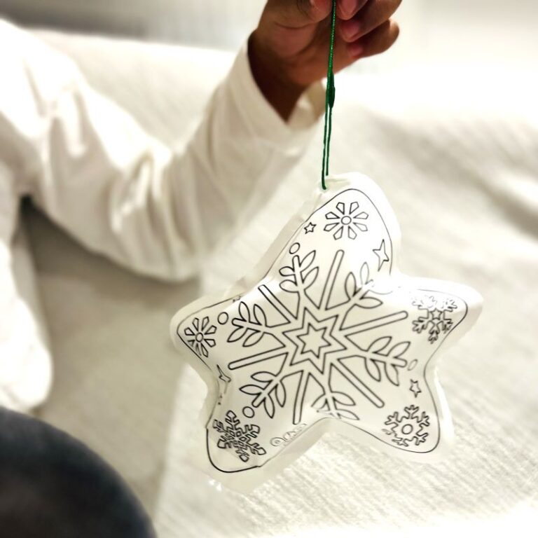 Coloriages gonflables - Noël - Ara Créative, vue d'ambiance du coloriage étoile