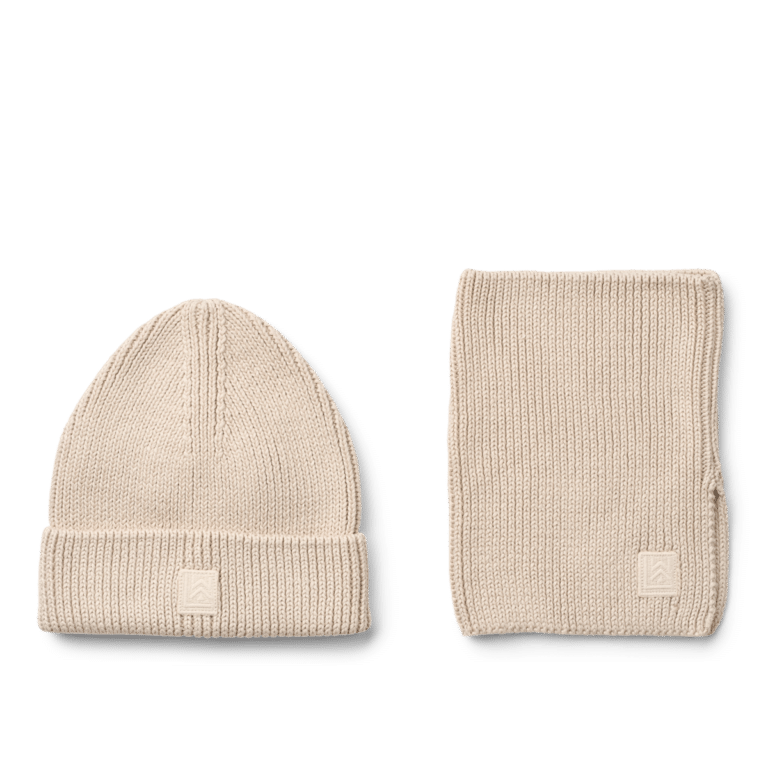 Coffret cadeau Lina – Bonnet et tour de cou « Sable » – Liewood - Vu de face sur fond blanc
