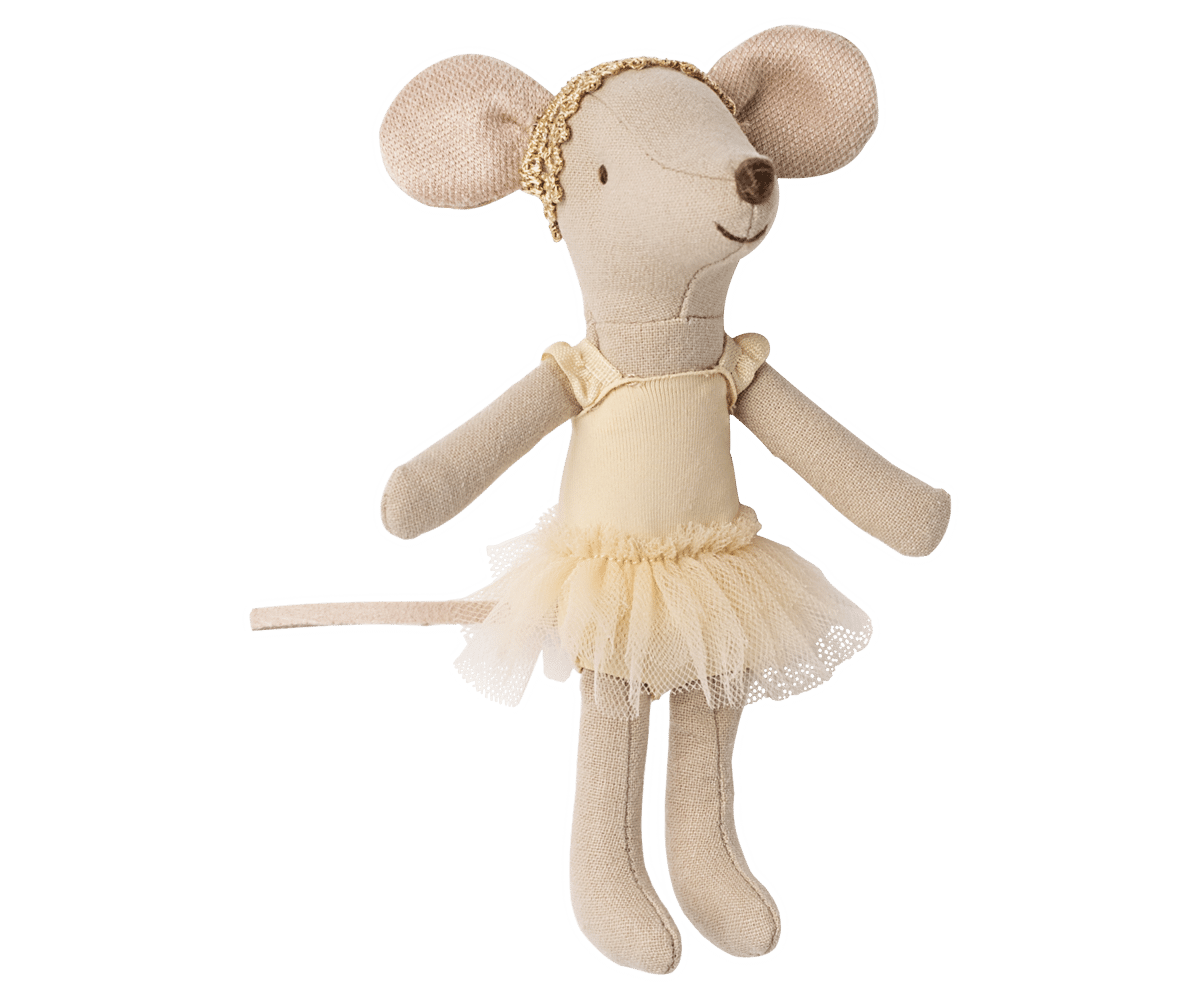 Souris danseuse de ballet dans sa boîte - Grande sœur Juliette - Maileg, vue de face sur fond blanc
