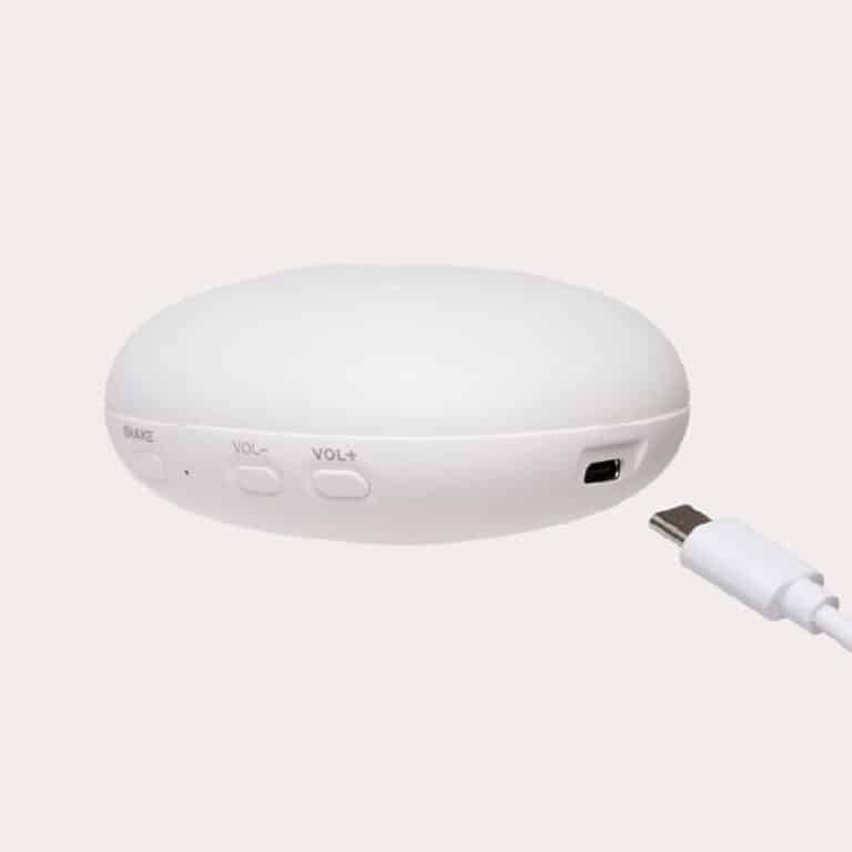 Peluche Veilleuse Musicale Phoque moonie sable, veilleuse bébé douce, doudou phoque avec sons apaisants et lumière tamisée, peluche naissance sécurisée, veilleuse musicale enfant