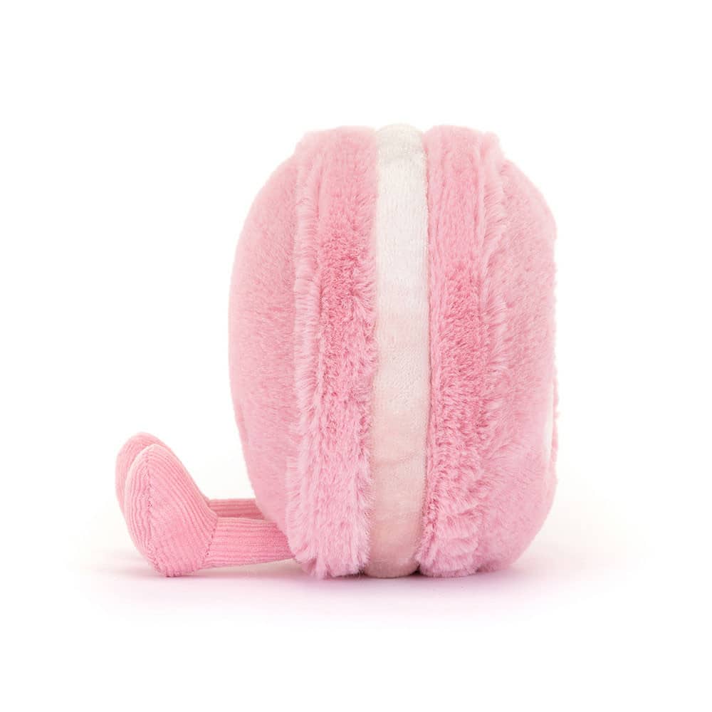 Doudou macaron amuseables rose Mia - Jellycat, vue de côté sur fond blanc