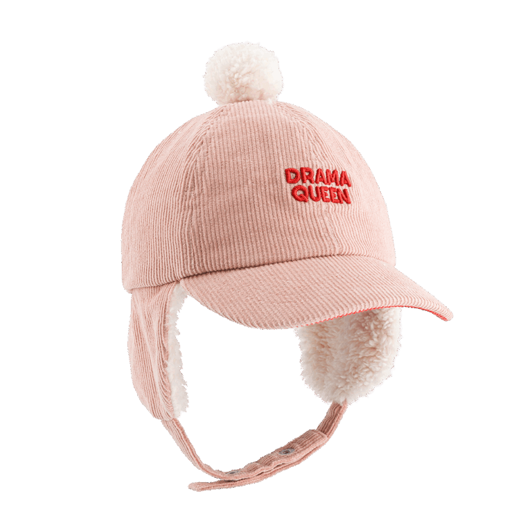 Casquette Chapka DRAMA QUEEN Rose – Chamaye - Vue de côté sur fond blanc