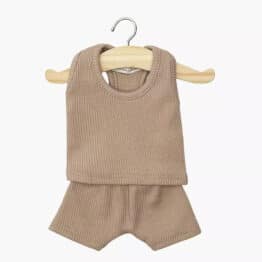 Tenu pour poupée garçon, habits de poupée, poupée garçon, poupée pour petit garçon, vêtements de poupée, magasin de poupées, idées cadeaux fille, quel cadeau offrir à une petite fille à Noël ?, magasin de jouets Vannes, magasin de jouets Lorient