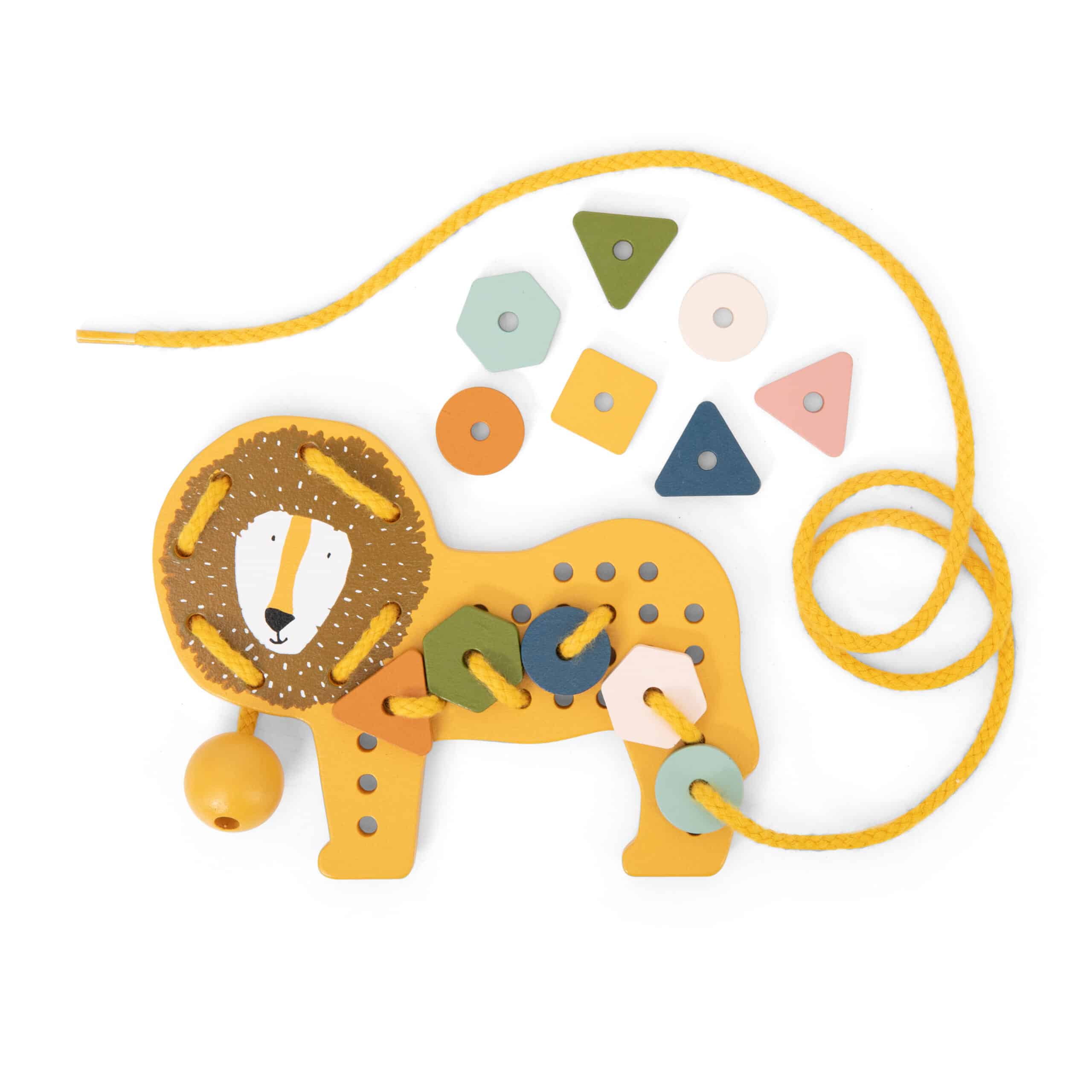 Jeux de laçage animaux en bois - Trixie Baby - Vue Mr Lion sur fond blanc