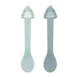 Lot de 2 cuillères en silicone – Mr. Requin – Trixie Baby - Vue de face sur fond blanc