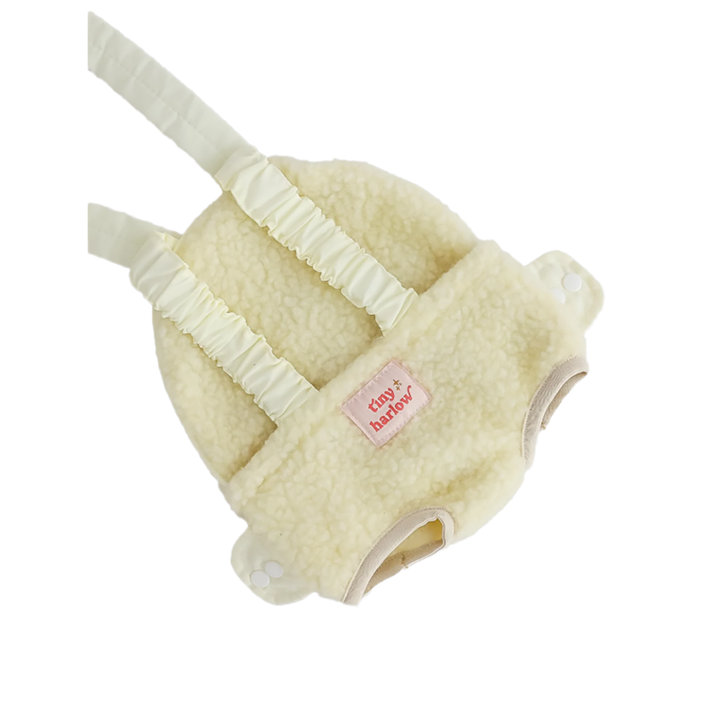 Porte-bébé pour poupée – Sherpa – Tiny Harlow - Vu de face sur fond blanc