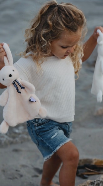 Doudou Plat Lapin Dorlotin – Rose-Maïlou-ambiance