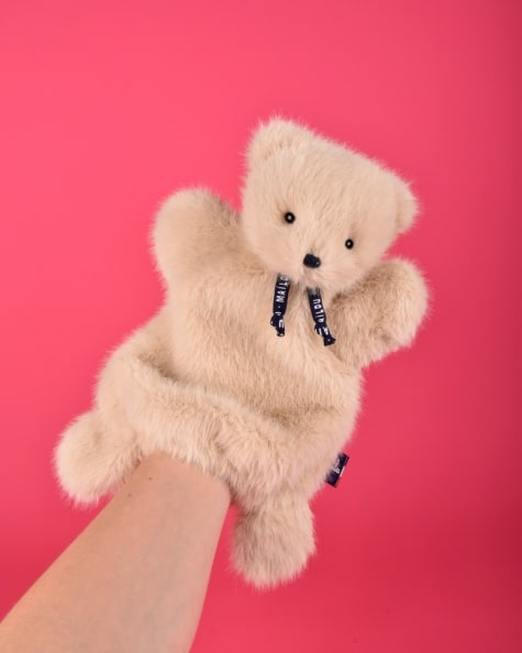 Marionnette Sowen ours- Sable-Maïlou-ambiance