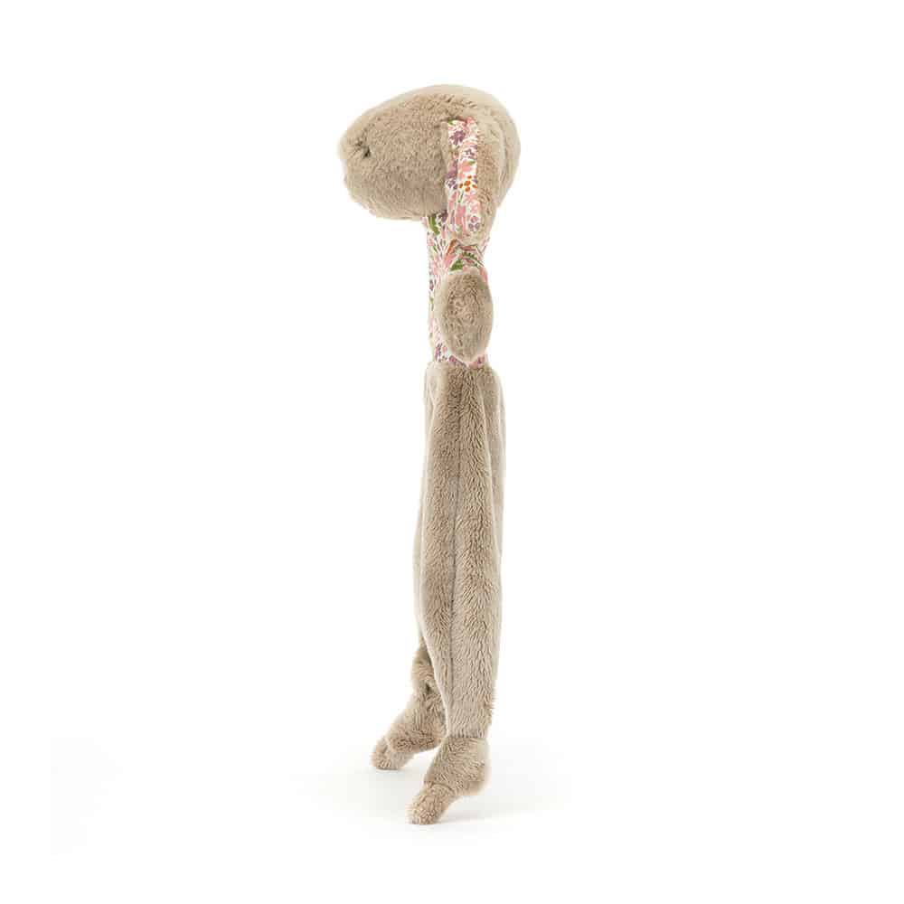 Doudou plat lapin - Beige aux oreilles pétales - Jellycat, vue de côté sur fond blanc
