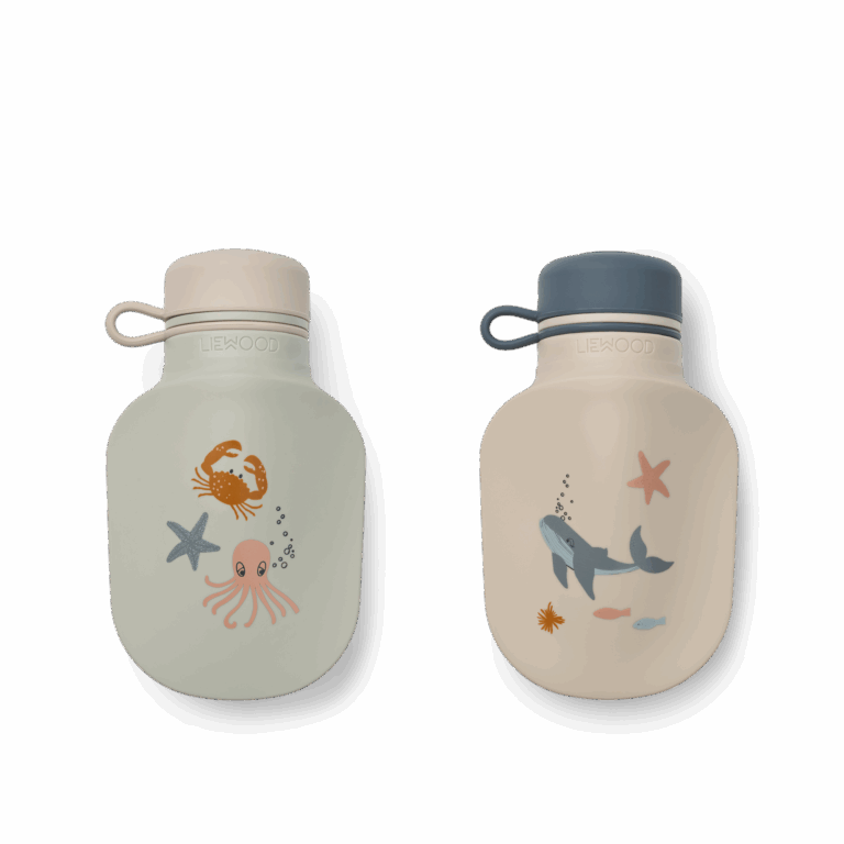 Lot de 2 bouteilles pour smoothie – Animaux marins – Liewood - Vue de face sur fond blanc