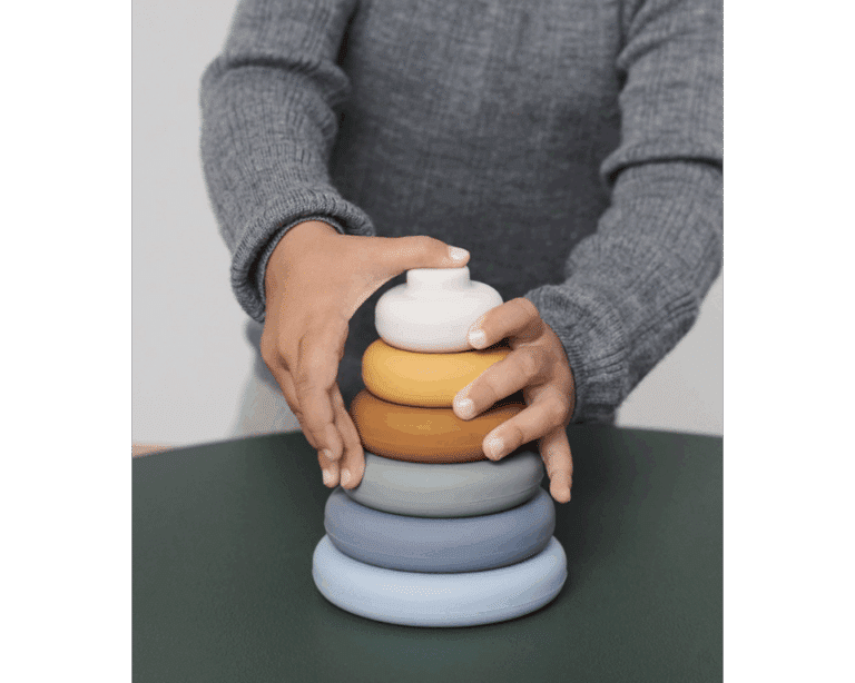 Tour à empiler en silicone – Blue Multi Mix – Liewood - Ambiance