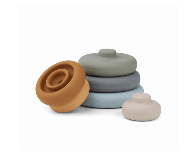 Tour à empiler en silicone – Blue Multi Mix – Liewood - Vue de face sur fond blancTour à empiler en silicone – Blue Multi Mix – Liewood - Vue de face sur fond blanc
