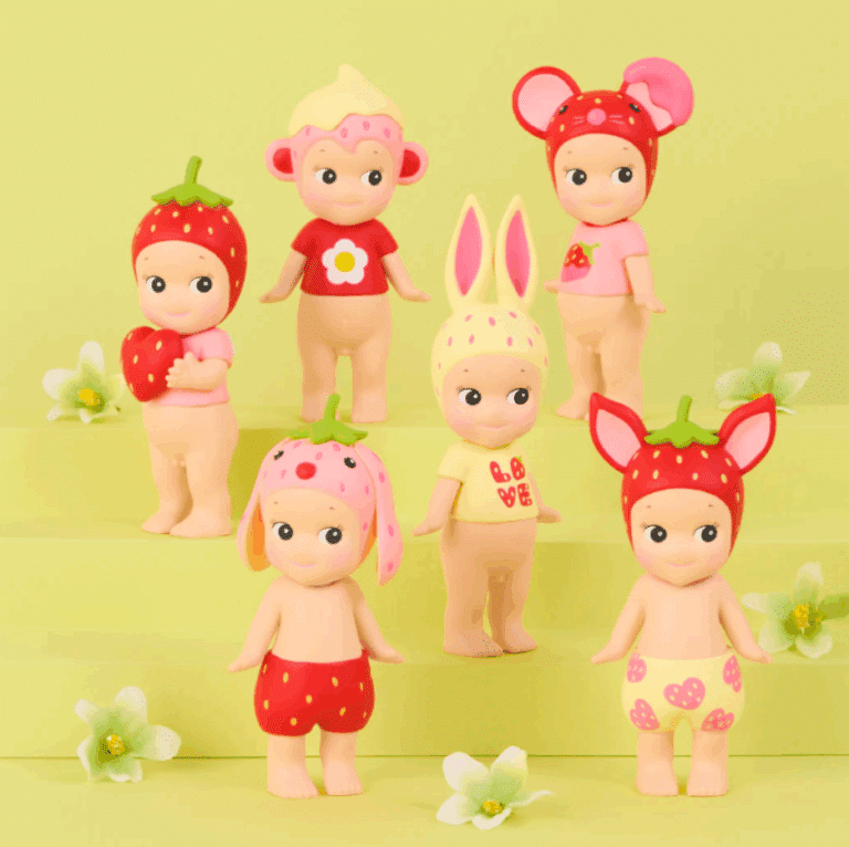 Sonny Angel® Strawberry Love, vue d'ambiance la collection sans les secret