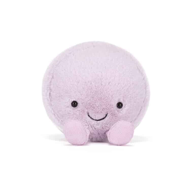 Amuseables May Macaron - Jellycat, vue de face sur fond blanc