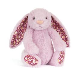 Thistlepop blossom luxe bunny - Jellycat, vue de biais sur fond blanc