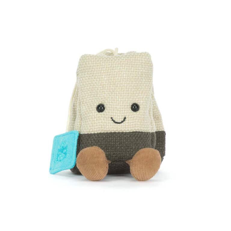 Amuseables Steepy Tea Bag - Jellycat, vue de face assis sur fond blanc