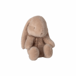 Doudou lapin avec noeud - Rose poudré - Maileg, vue de face sur fond blanc