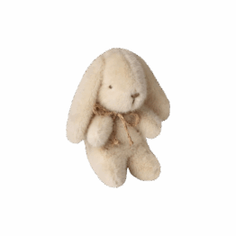 Mini doudou lapin crème - Maileg, vue de face sur fond blanc