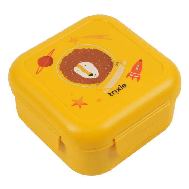 la boîte à goûter Mr Lion Astronaute de Trixie fond blanc de biais