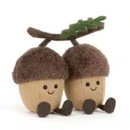 Amuseables Ort & Tum Acorns - Jellycat, vue de biais sur fond blanc