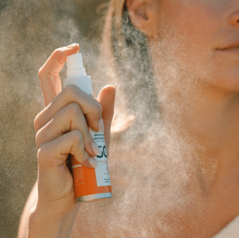 la Brume Solaire Invisible SPF50+ Les Petits Prodiges ambiance