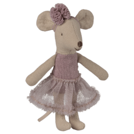 Souris Ballerine - Little Sister - Vieux rose - marque Maileg, vue de face sur fond blanc