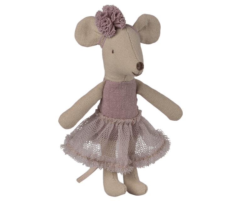 Souris Ballerine - Little Sister - Vieux rose - marque Maileg, vue de face sur fond blanc
